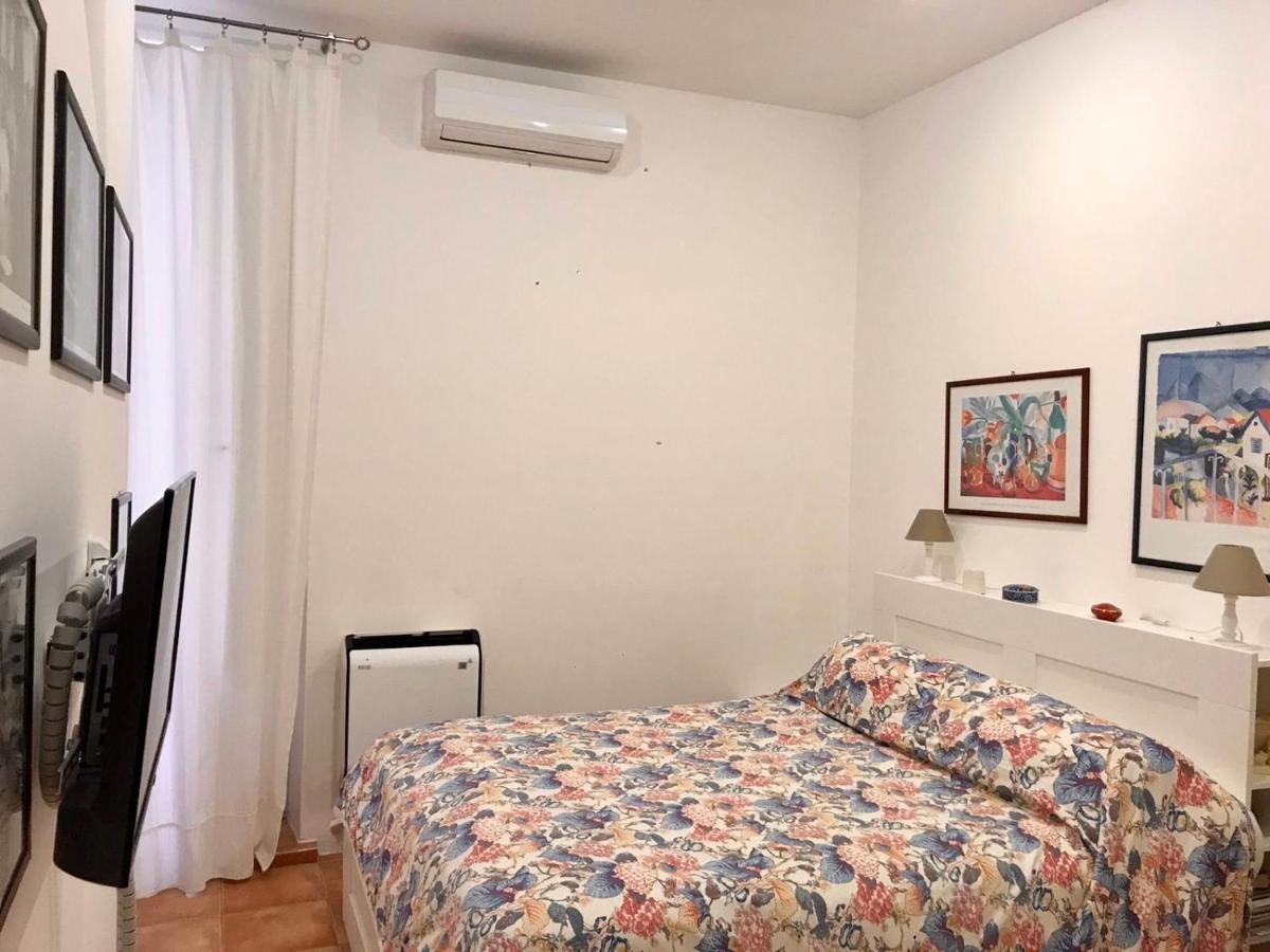 Apartment Interno 3 *